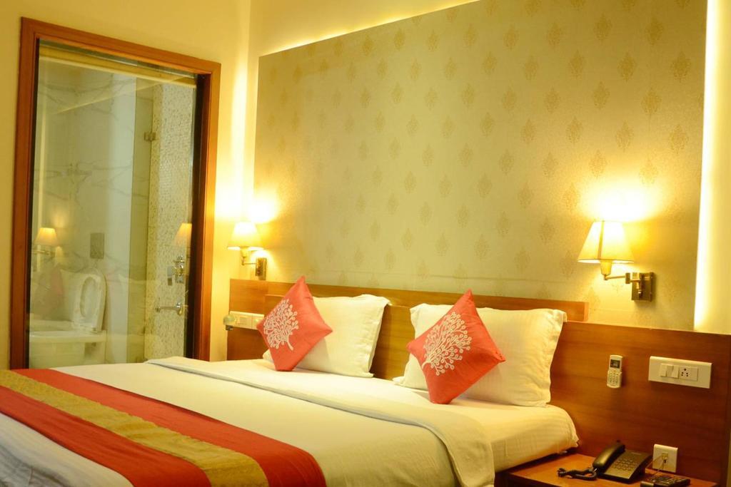 Hotel Shalimar Palace Udaipur Esterno foto